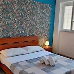 Hubby House - דירה *