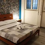 Hubby House - רומא